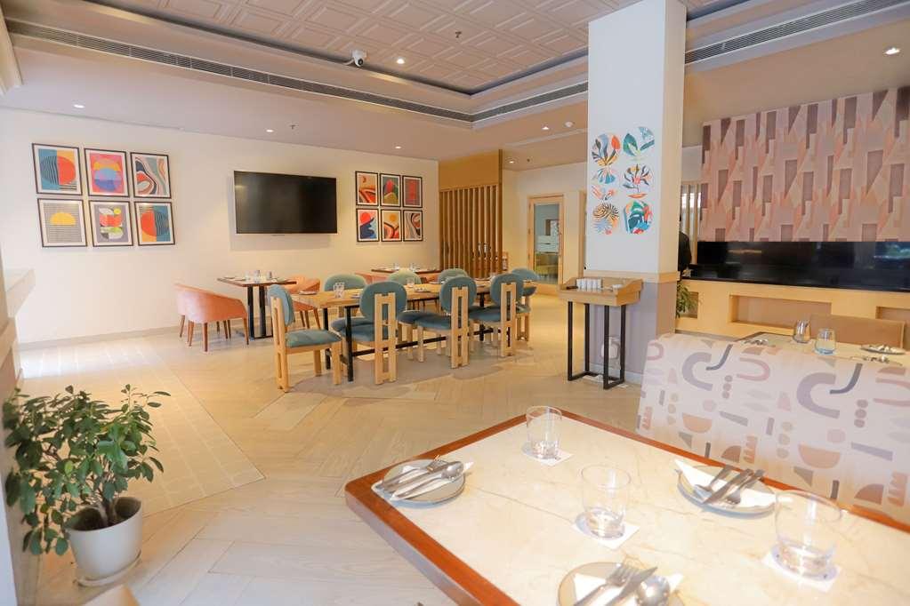 新德里拉吉帕特纳加尔丽柏酒店 餐厅 照片