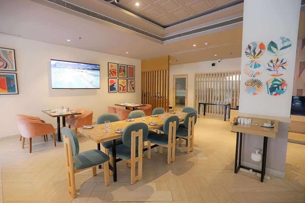 新德里拉吉帕特纳加尔丽柏酒店 餐厅 照片
