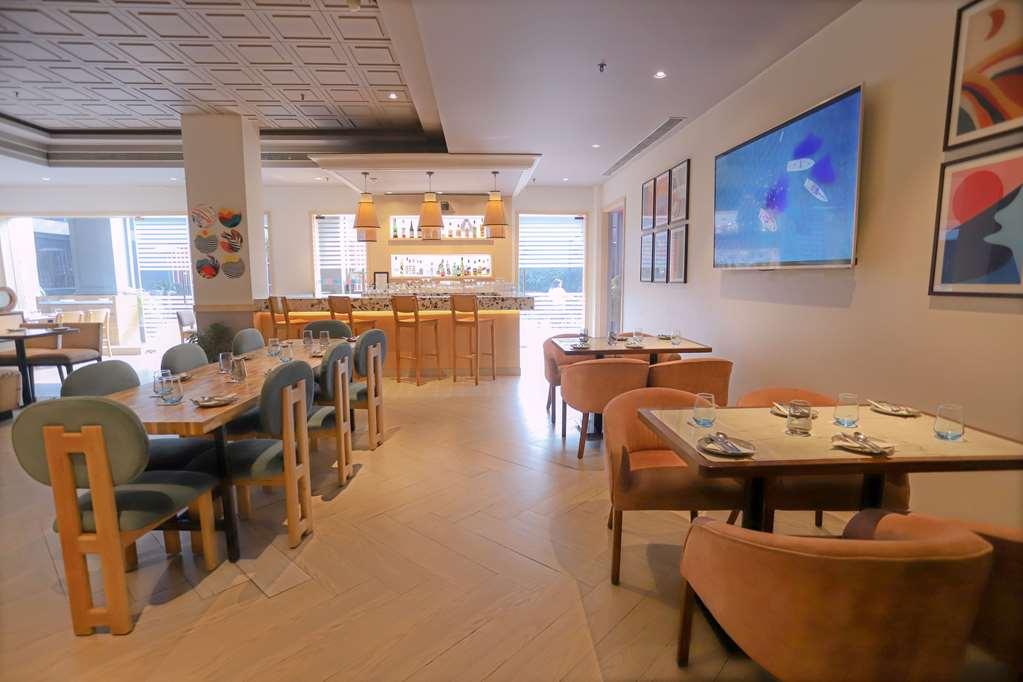 新德里拉吉帕特纳加尔丽柏酒店 餐厅 照片