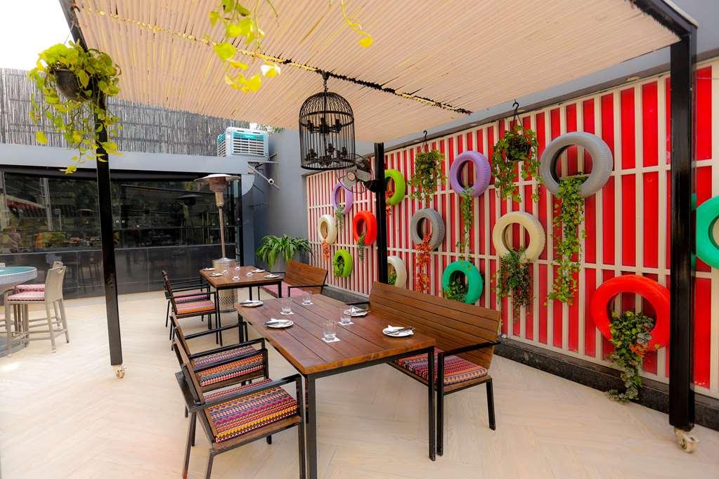 新德里拉吉帕特纳加尔丽柏酒店 餐厅 照片